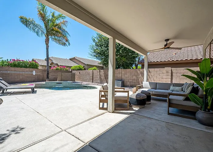 Holiday home Dos Palmas - Poolside Retreat Gilbert